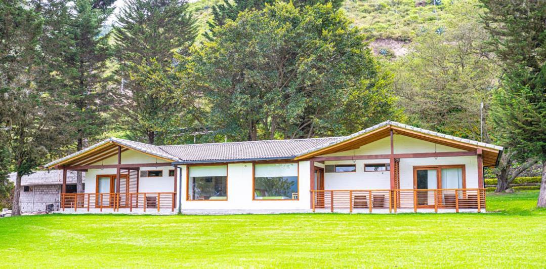 Hosteria Totoral Ibarra Dış mekan fotoğraf